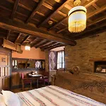Hotel Prada A Tope - Palacio De