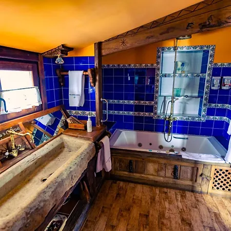 Отель Prada A Tope - Palacio De 4*