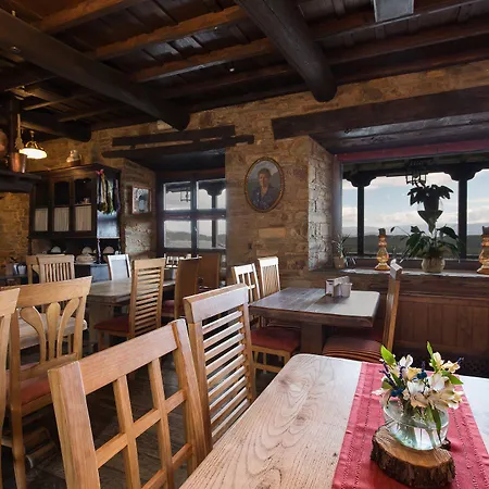 Prada A Tope - Palacio De