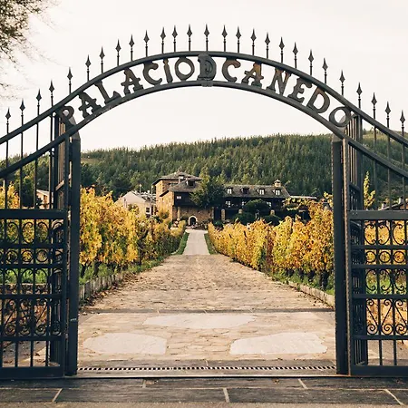 Prada A Tope - Palacio De Canedo Hotel Canedo (Leon)