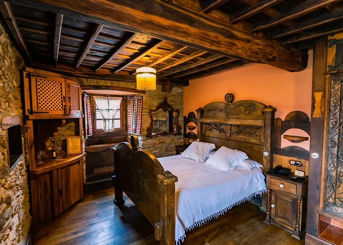 Prada A Tope - Palacio De 4* Canedo (Leon)