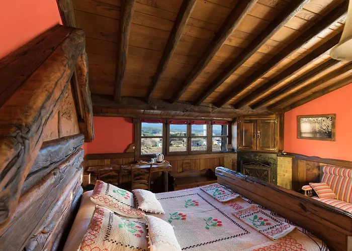 Hotel Prada A Tope - Palacio De