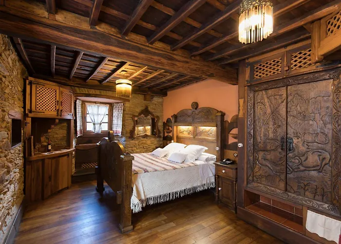 Hotel Prada A Tope - Palacio De